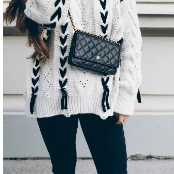 Classic Chanel lambskin wallet on chain black with gold - Picture 6 of 16